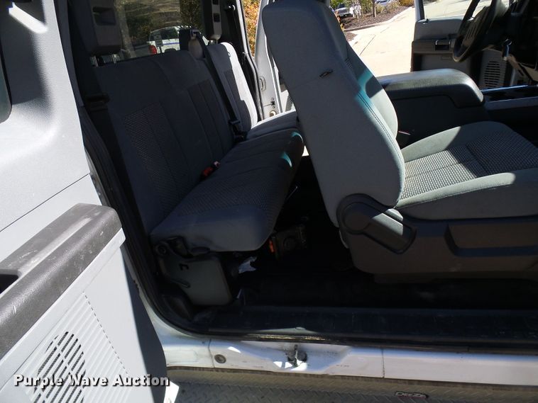 image for item DI0709 2014 Ford F250 Super Duty SuperCab pickup truck