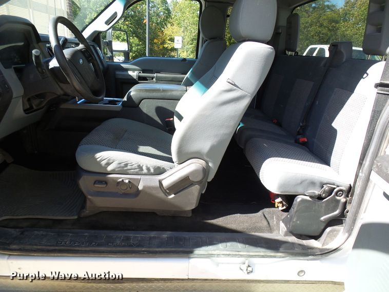 image for item DI0709 2014 Ford F250 Super Duty SuperCab pickup truck