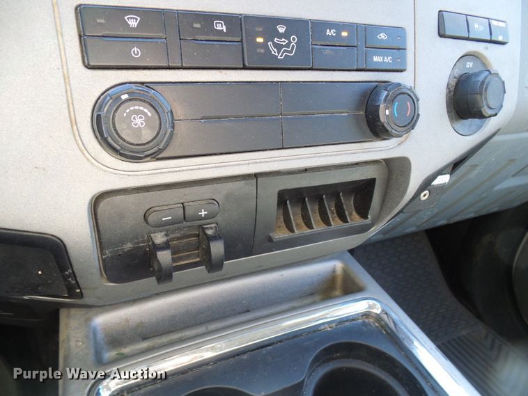 image for item DI0709 2014 Ford F250 Super Duty SuperCab pickup truck