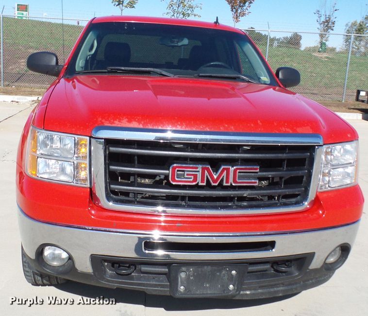 image for item DI0713 2011 GMC Sierra 1500 Crew Cab pickup truck