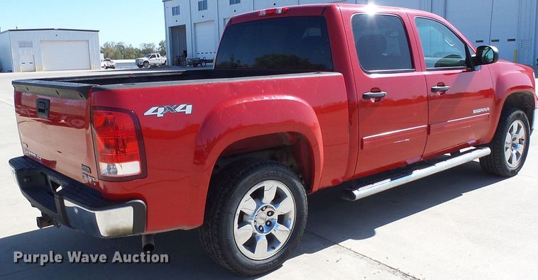image for item DI0713 2011 GMC Sierra 1500 Crew Cab pickup truck