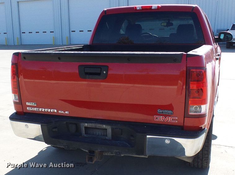 image for item DI0713 2011 GMC Sierra 1500 Crew Cab pickup truck