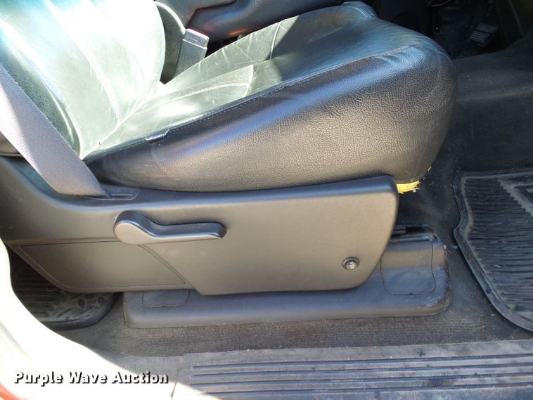 image for item DI0713 2011 GMC Sierra 1500 Crew Cab pickup truck