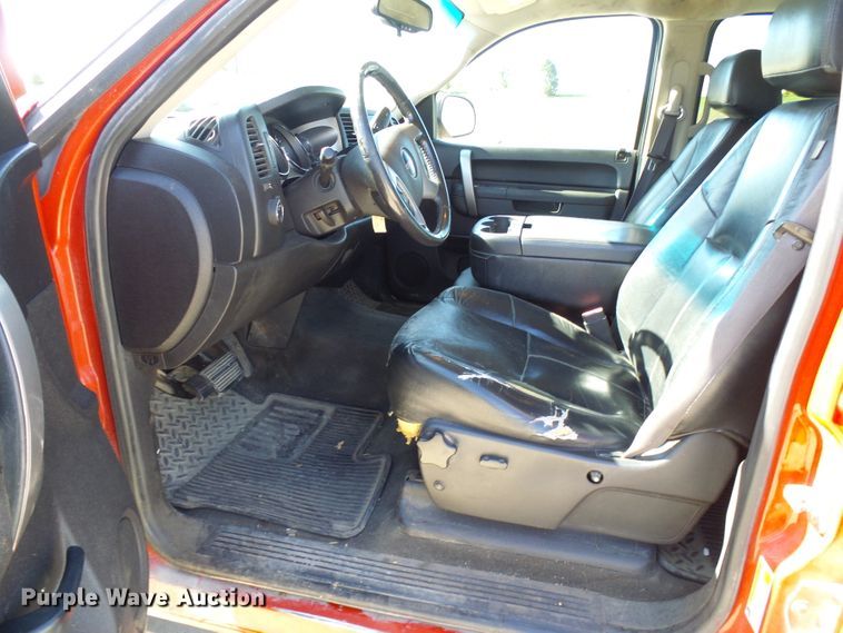 image for item DI0713 2011 GMC Sierra 1500 Crew Cab pickup truck