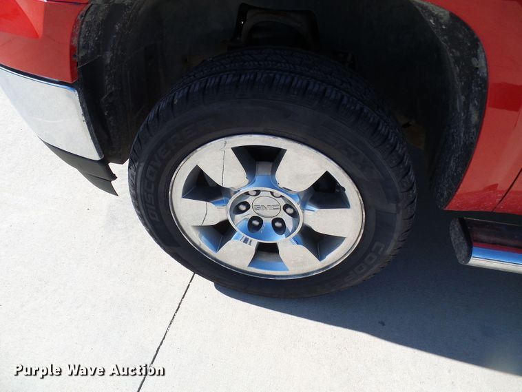 image for item DI0713 2011 GMC Sierra 1500 Crew Cab pickup truck