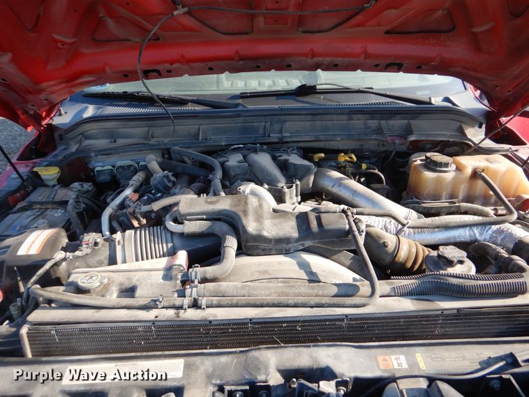 image for item DI2261 2011 Ford F350 Super Duty SuperCab flatbed pickup truck