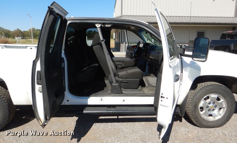 image for item DI2609 2010 Chevrolet Silverado 1500 LT Ext. Cab pickup truck