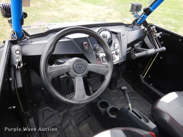 image for item DY9858 2014 Polaris Razor RZRS utility vehicle