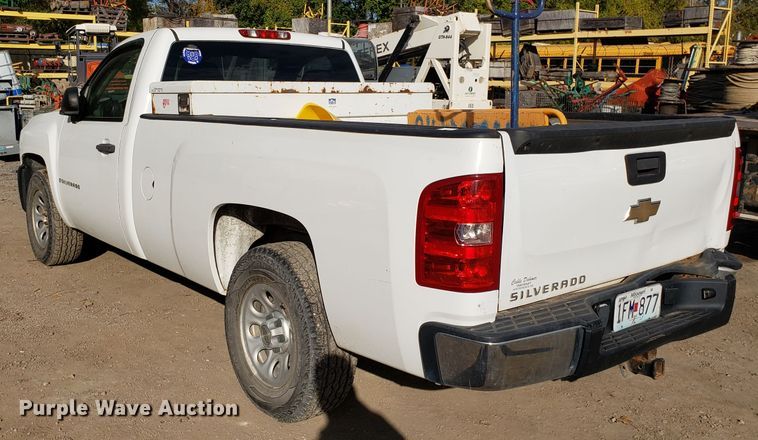 image for item ET9910 2008 Chevrolet Silverado 1500 pickup truck
