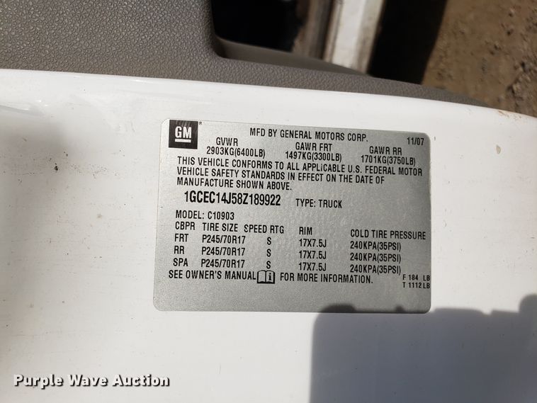 image for item ET9910 2008 Chevrolet Silverado 1500 pickup truck