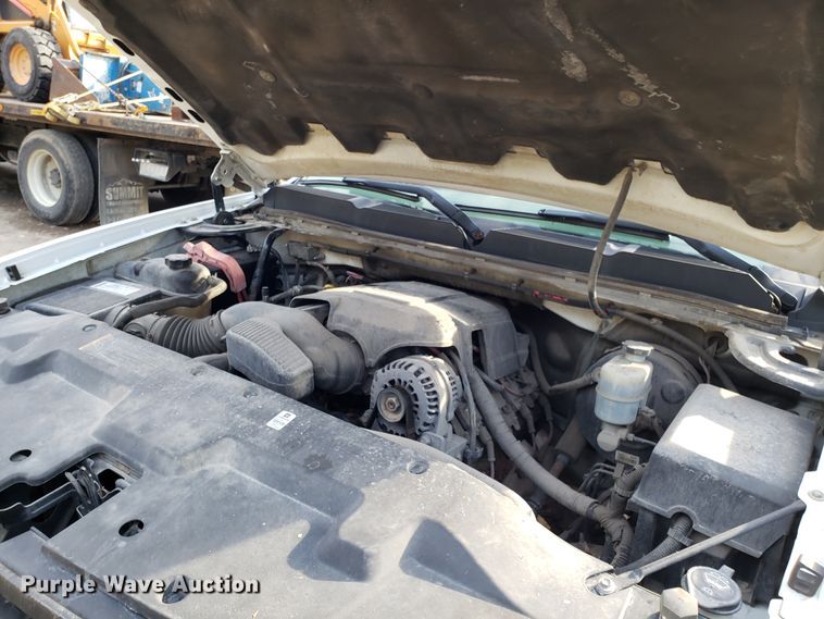 image for item ET9910 2008 Chevrolet Silverado 1500 pickup truck