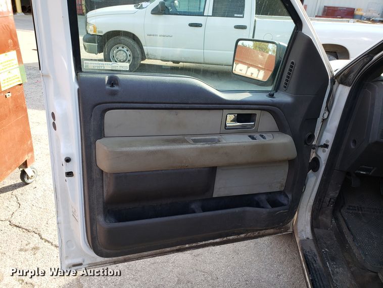 image for item ET9912 2009 Ford F150 pickup truck