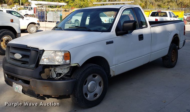 image for item ET9915 2006 Ford F150 pickup truck