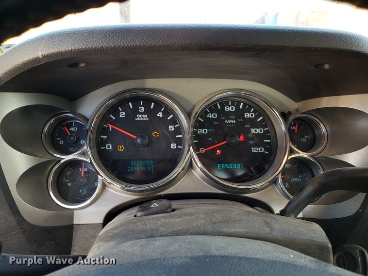 image for item ET9917 2008 Chevrolet Silverado 1500 pickup truck