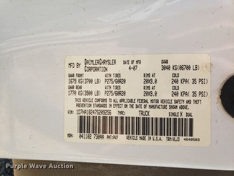 image for item ET9929 2007 Dodge Ram 1500 Quad Cab pickup truck