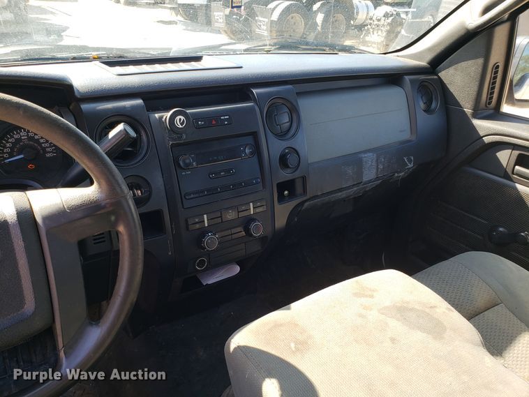 image for item ET9930 2011 Ford F150 pickup truck