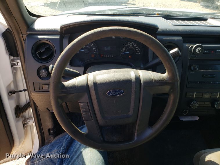 image for item ET9930 2011 Ford F150 pickup truck