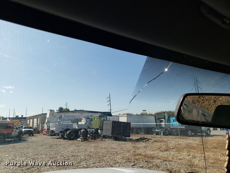 image for item ET9930 2011 Ford F150 pickup truck