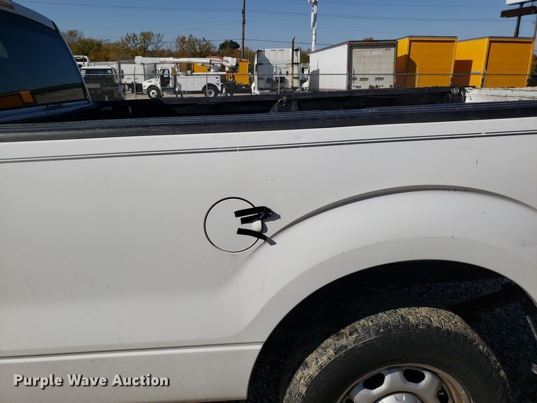 image for item ET9930 2011 Ford F150 pickup truck