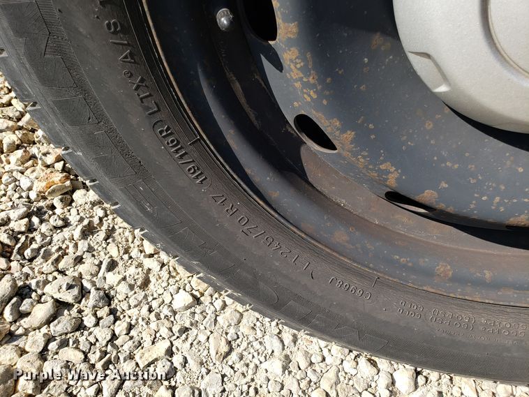 image for item ET9930 2011 Ford F150 pickup truck