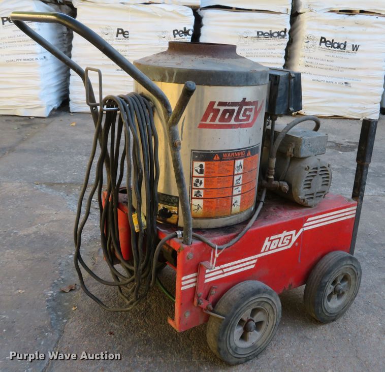 image for item EV9745 Hotsy 555SS pressure washer