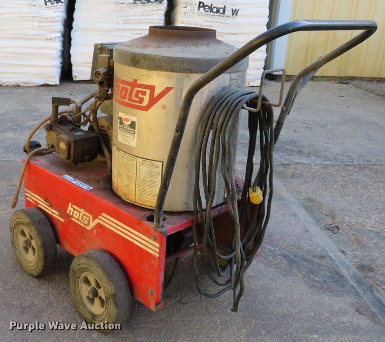 image for item EV9745 Hotsy 555SS pressure washer