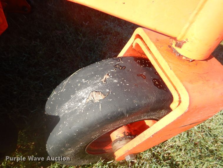 image for item EY9282 Kubota Z723KH ZTR lawn mower