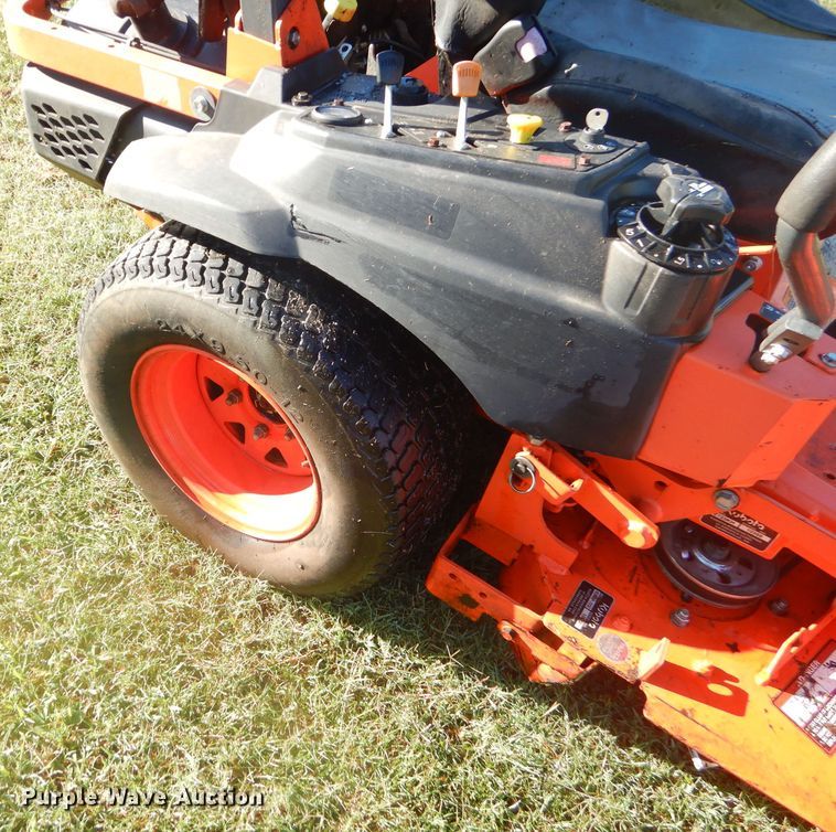 image for item EY9282 Kubota Z723KH ZTR lawn mower