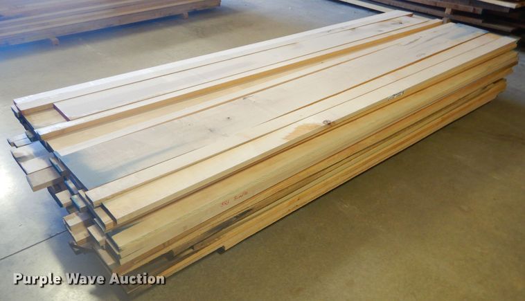 image for item EY9286 500' of lumber