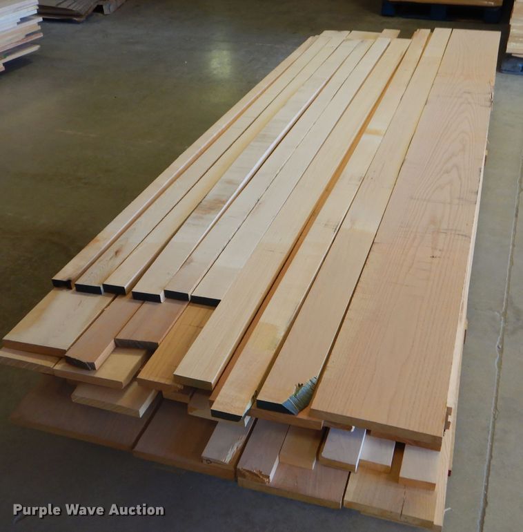 image for item EY9289 500' of lumber