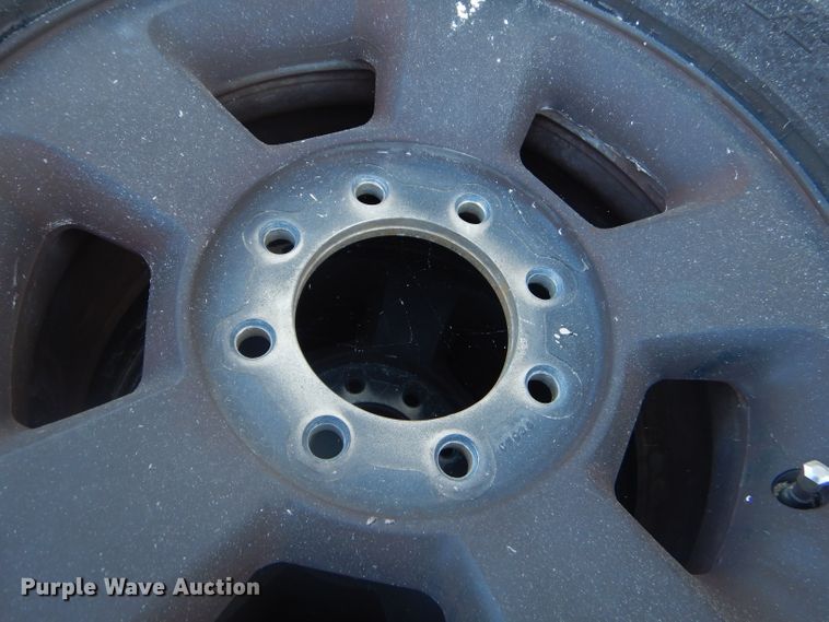 image for item EY9291 (4) 315/70R17 tires and wheels