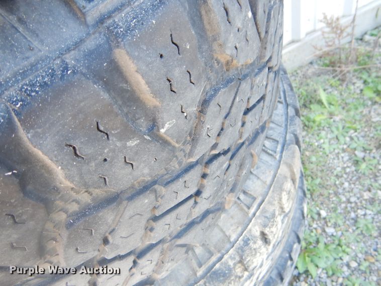 image for item EY9291 (4) 315/70R17 tires and wheels