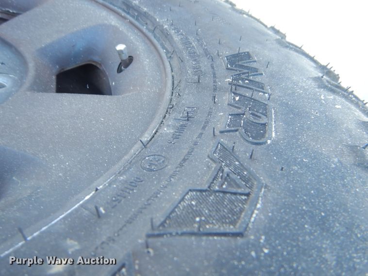 image for item EY9291 (4) 315/70R17 tires and wheels