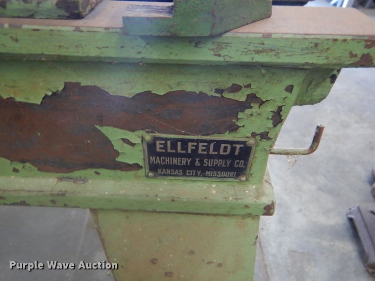 image for item EY9292 Oliver lathe