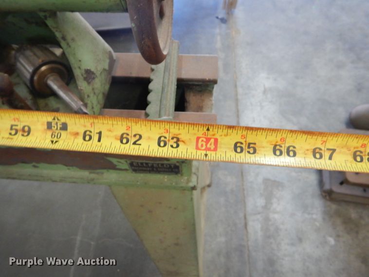 image for item EY9292 Oliver lathe