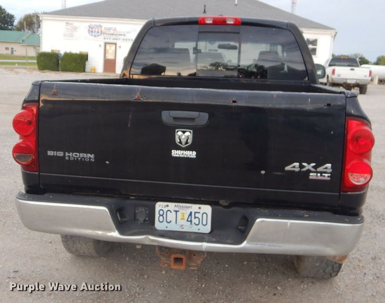 image for item EY9307 2007 Dodge Ram 1500 Quad Cab pickup truck