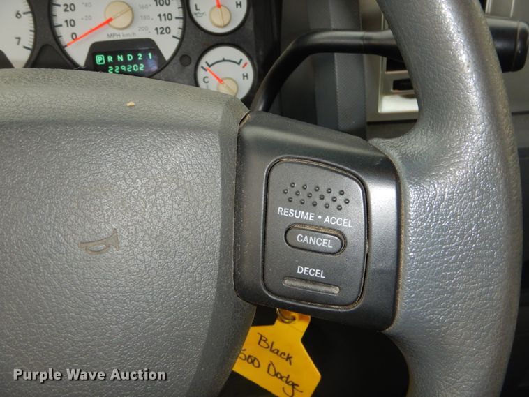 image for item EY9307 2007 Dodge Ram 1500 Quad Cab pickup truck