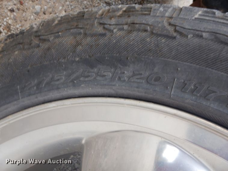 image for item EY9307 2007 Dodge Ram 1500 Quad Cab pickup truck