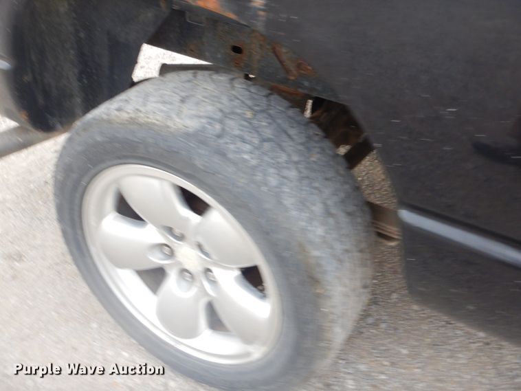 image for item EY9307 2007 Dodge Ram 1500 Quad Cab pickup truck