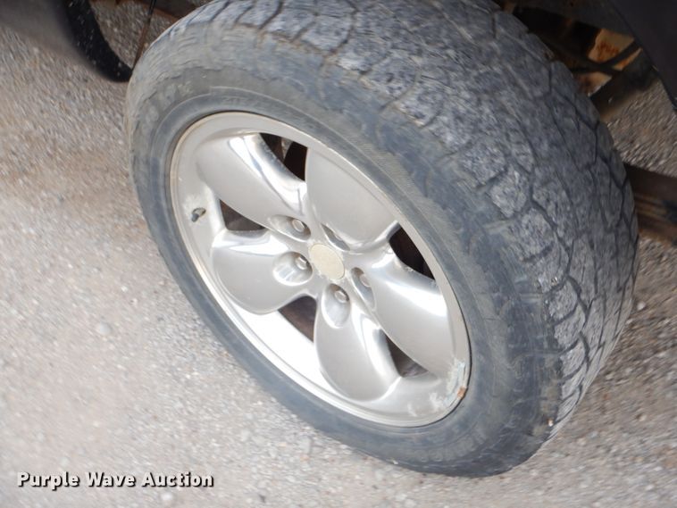 image for item EY9307 2007 Dodge Ram 1500 Quad Cab pickup truck