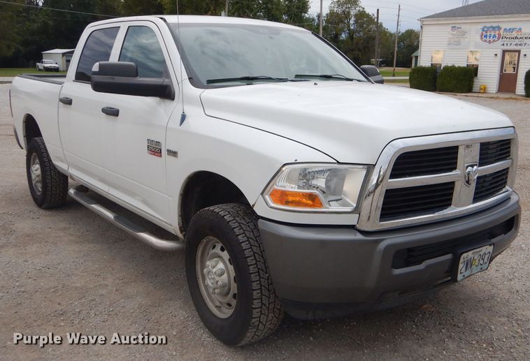 image for item EY9308 2011 Dodge Ram 2500 Crew Cab pickup truck
