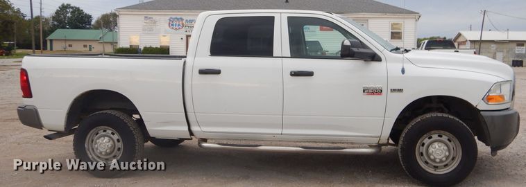 image for item EY9308 2011 Dodge Ram 2500 Crew Cab pickup truck
