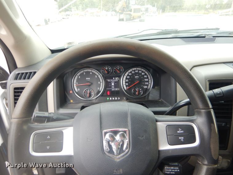 image for item EY9308 2011 Dodge Ram 2500 Crew Cab pickup truck