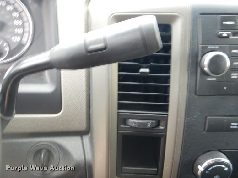 image for item EY9308 2011 Dodge Ram 2500 Crew Cab pickup truck