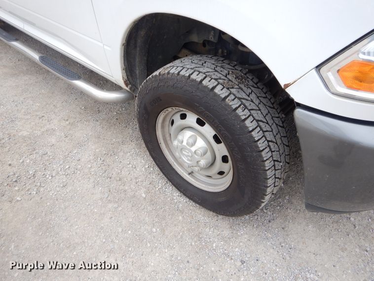 image for item EY9308 2011 Dodge Ram 2500 Crew Cab pickup truck