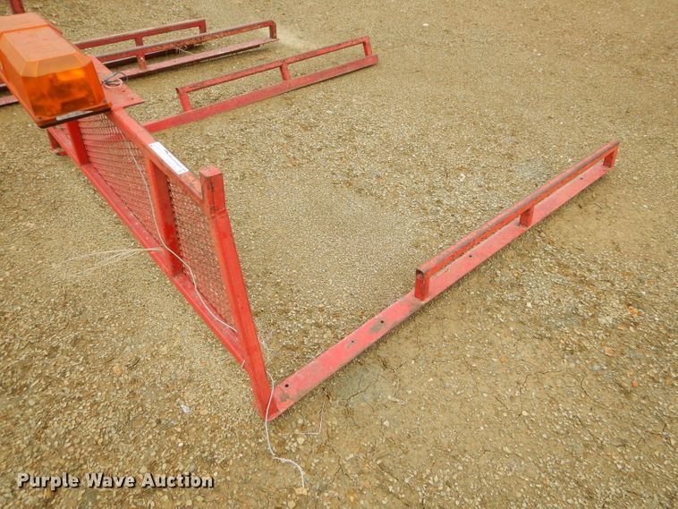 image for item EY9312 (5) steel headache racks