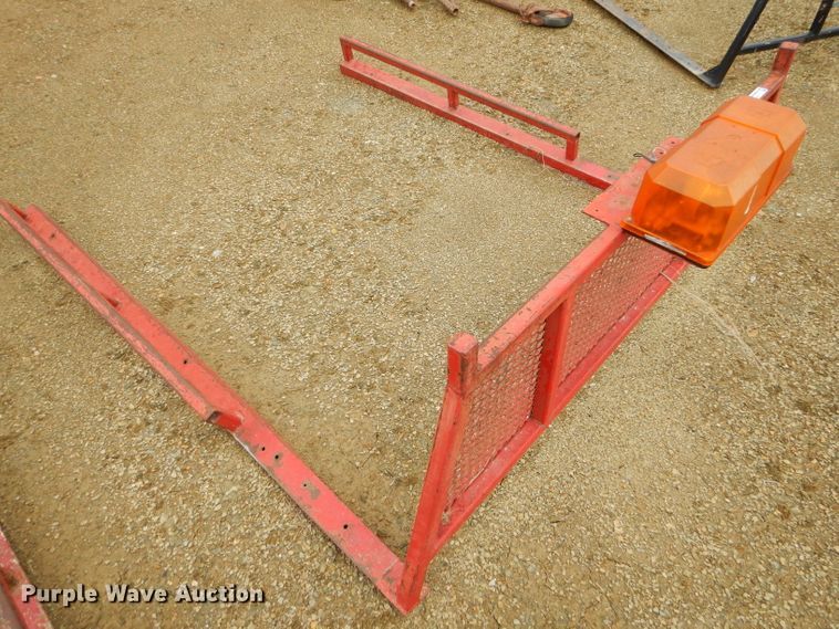 image for item EY9312 (5) steel headache racks