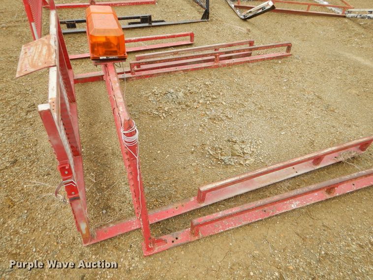 image for item EY9312 (5) steel headache racks