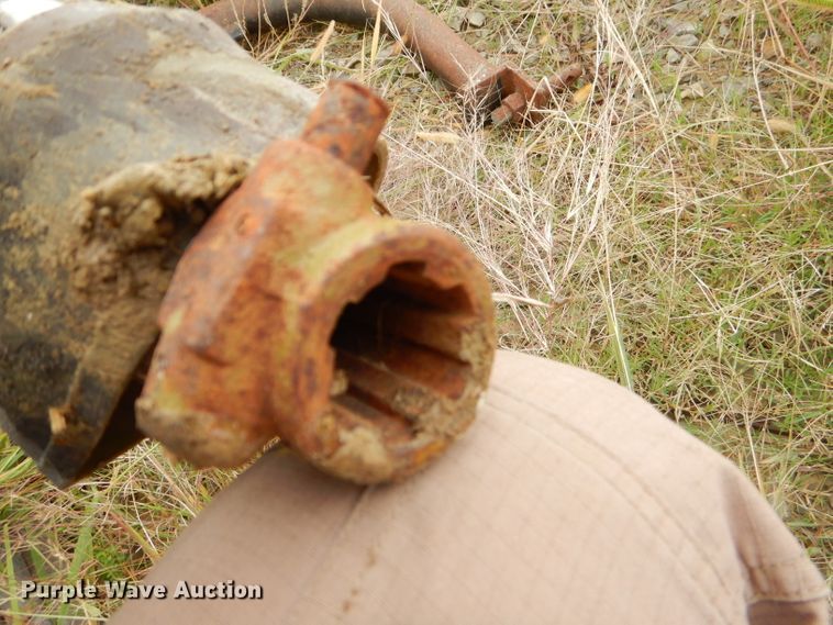 image for item EY9314 (2) post hole augers