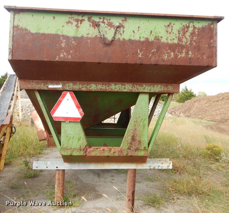 image for item EY9316 Brent 250 steel hopper box